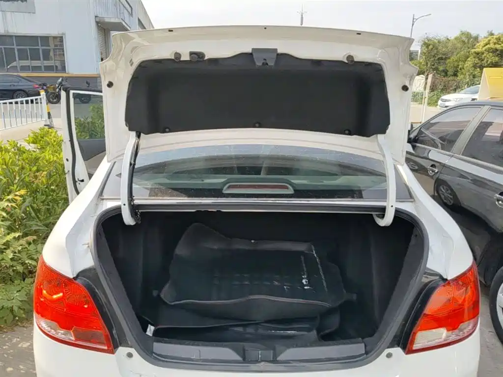 Chevrolet Sail 2017 2015 Sail 3 1.3L AMT Ideal Edition