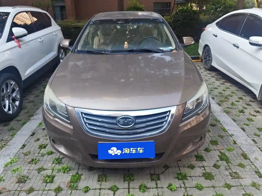 BYD G6 2015 2013 1.5TI Manual Luxury
