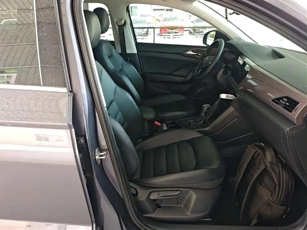 Volkswagen Tharu 2021 Model 280TSI 2WD Comfort Edition фото 25