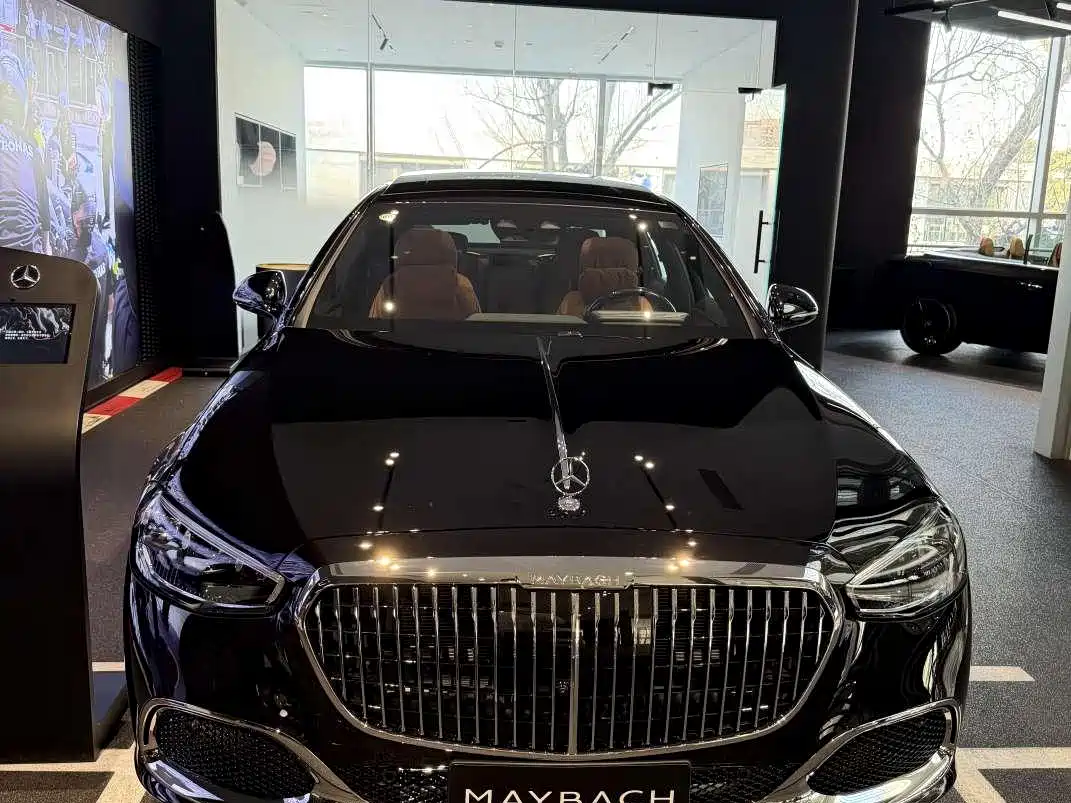 Mercedes-Benz Maybach S-Class 2026 S 480 4MATIC фото 2