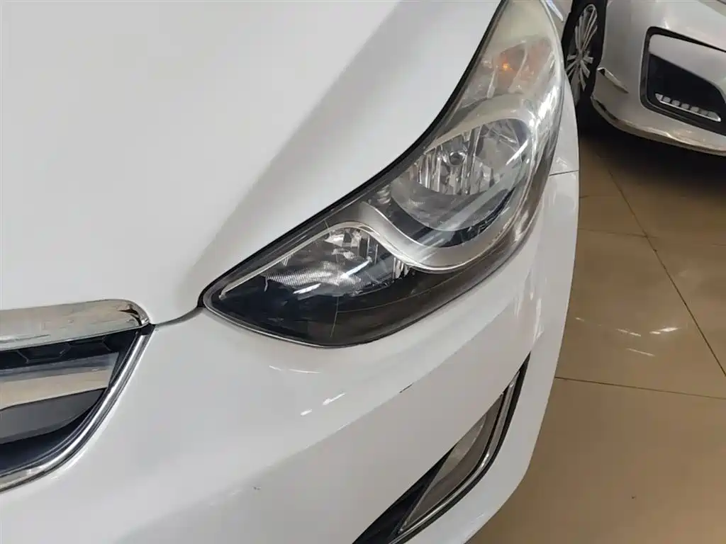 Hyundai Langdong 2015 1.6L Auto Trend фото 24