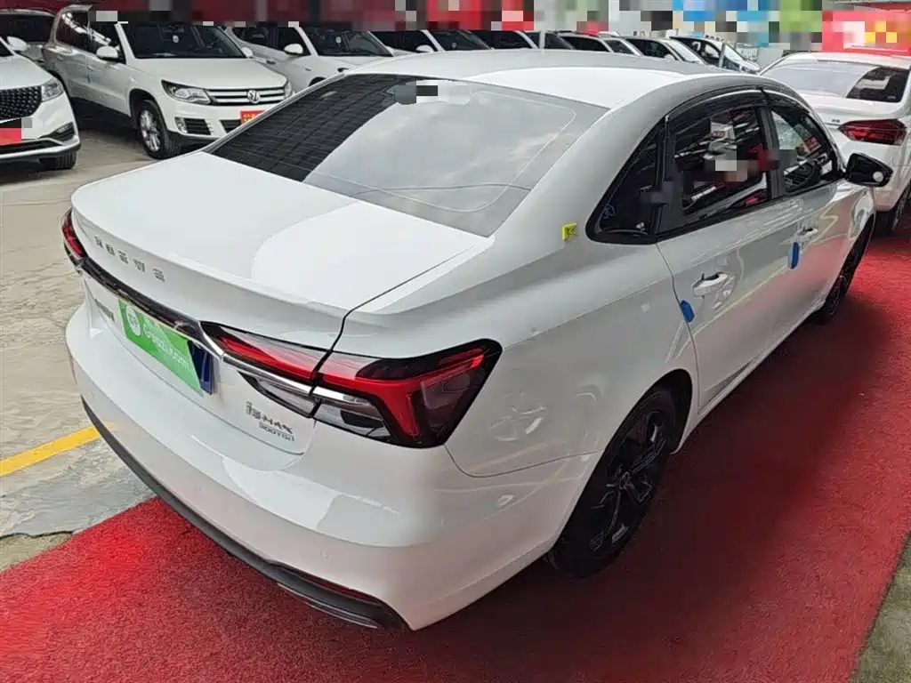 Фото 7 - Roewe i6 MAX