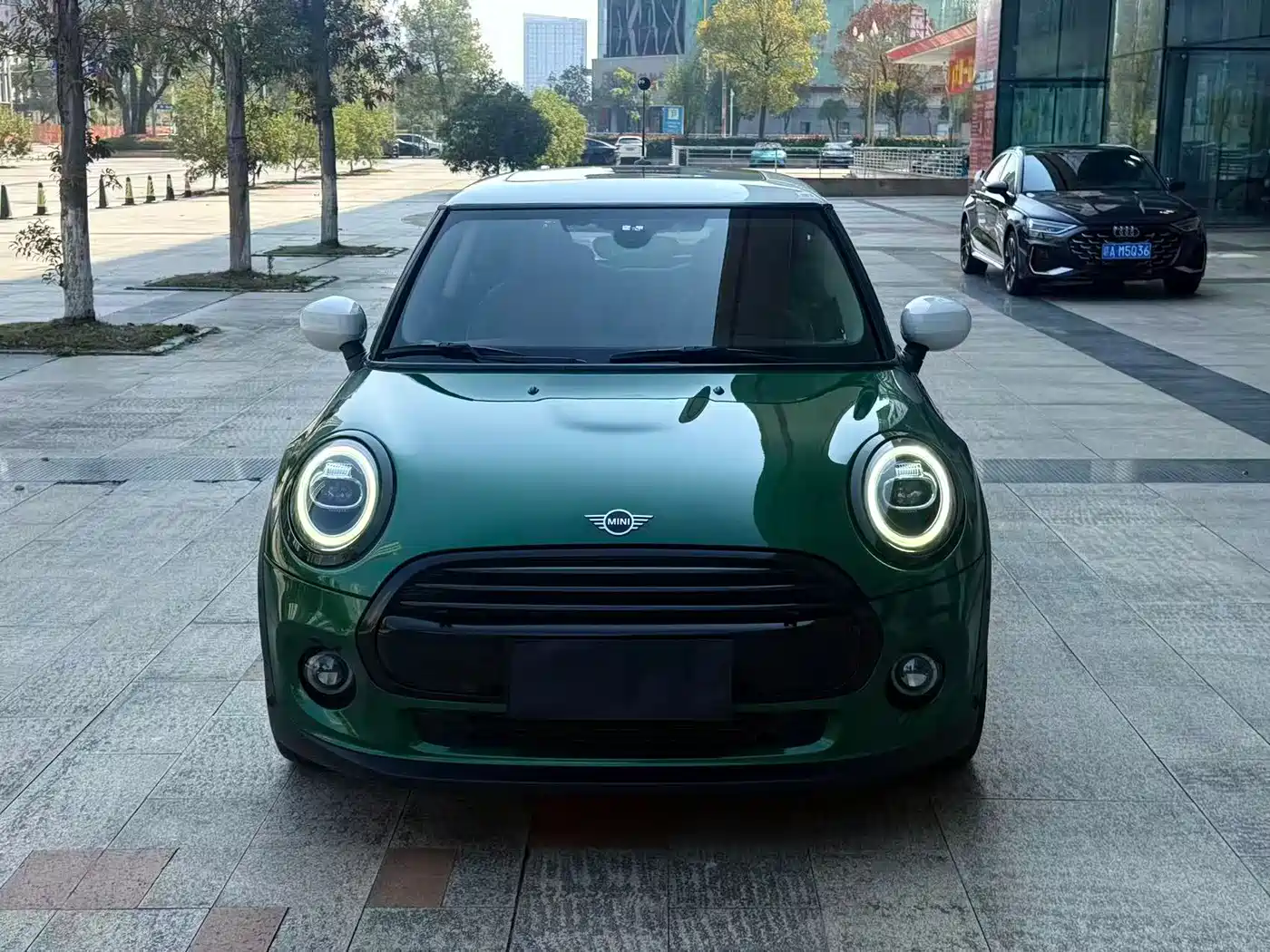 MINI 2021 1.5T COOPER Artist фото 2