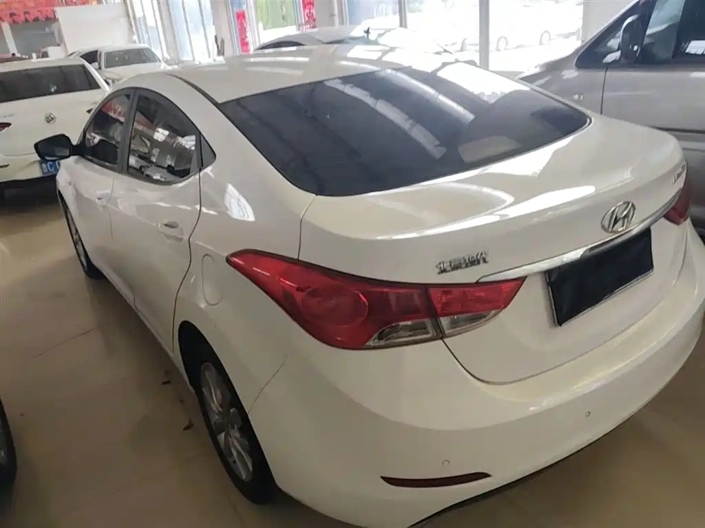 Hyundai Langdong 2015 1.6L Auto Trend фото 5