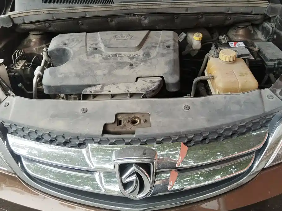 Baojun 730 2014 2014 1.5L Manual Comfort 7-seater
