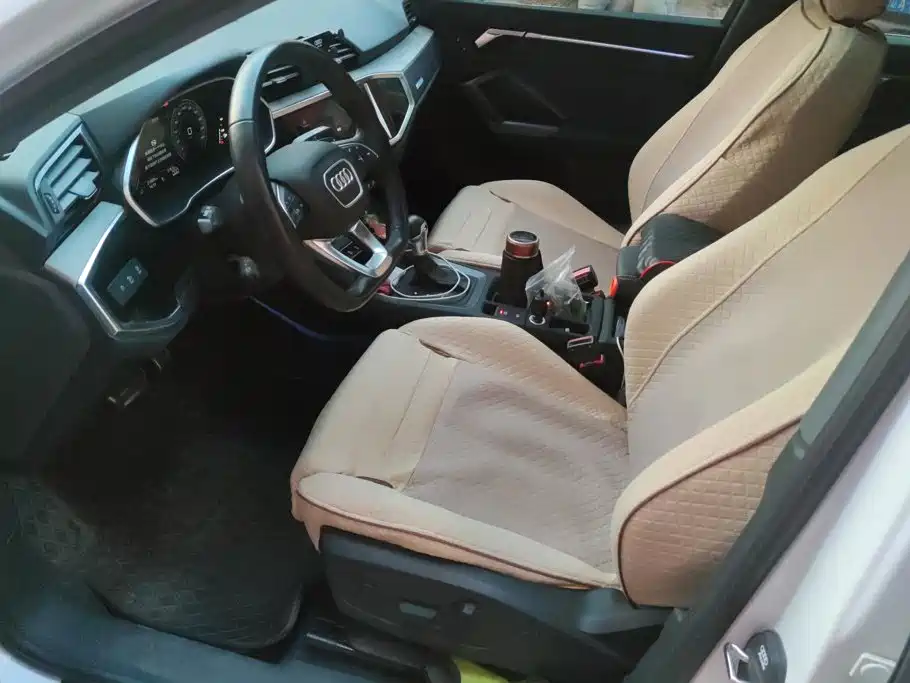 Audi Q3 2025 2024 35 TFSI Fashion Sport