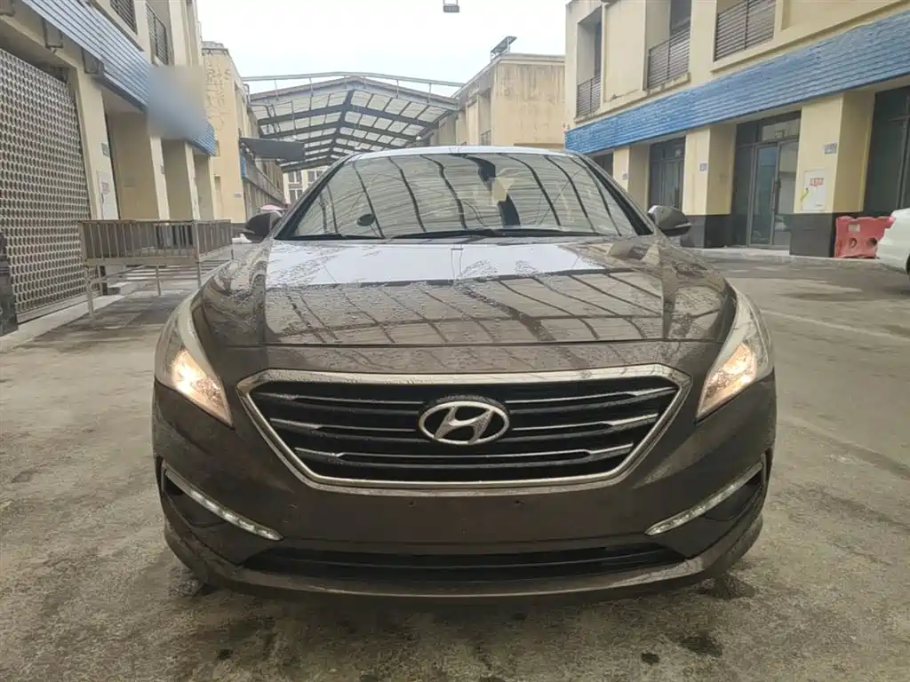 Hyundai Sonata 2015 1.6T GLS Smart фото 3
