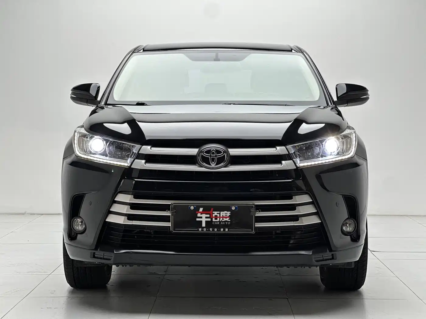 Toyota Highlander 2018 2.0T 2WD Elite 5-Seater China VI фото 2