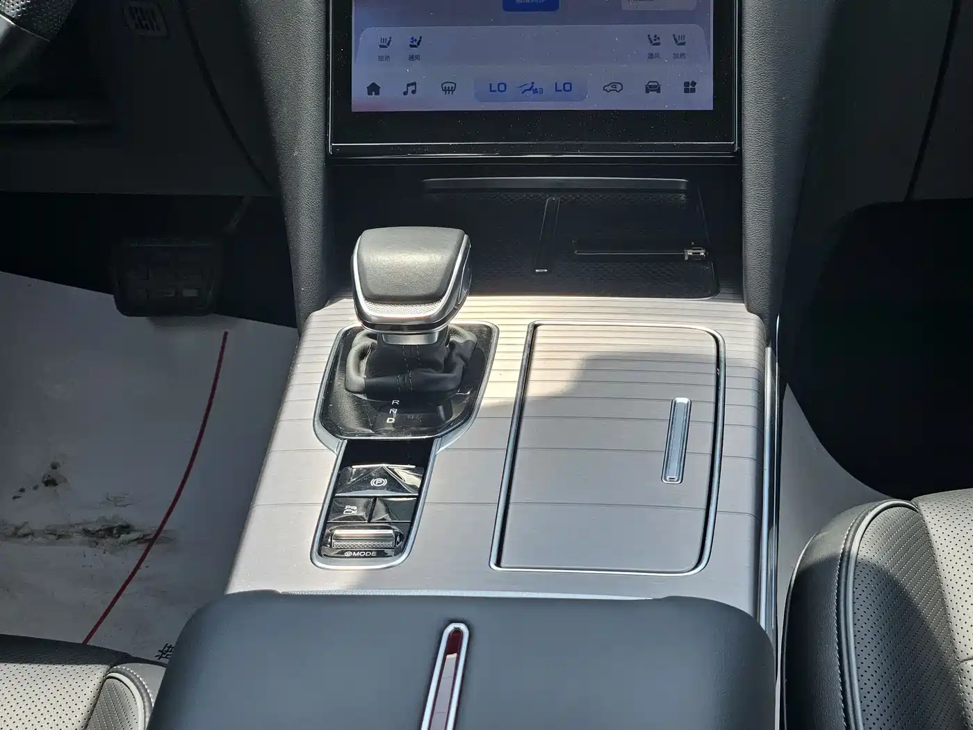 Hongqi HS7 PHEV 2024 2024 2.0T PHEV 4WD Flagship Edition 6-seater