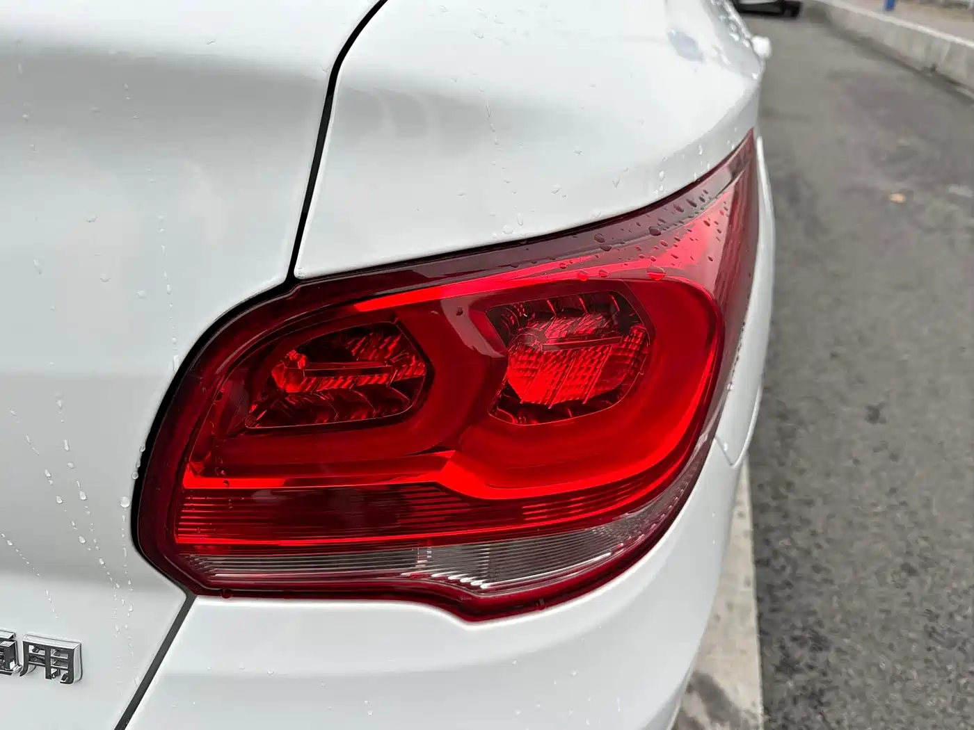 Chevrolet Cavalier 2018 320 Auto Enjoy Sunroof Edition фото 7