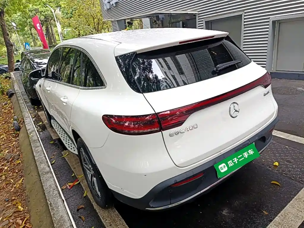 Mercedes-Benz EQC 2022 EQC 400 4MATIC фото 5