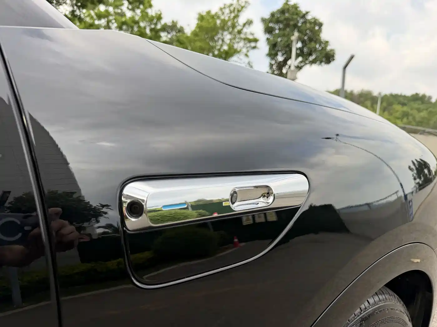 AITO Wenjie AITO M9 2024 Range Extender Max Edition 42kWh 6-seater фото 29