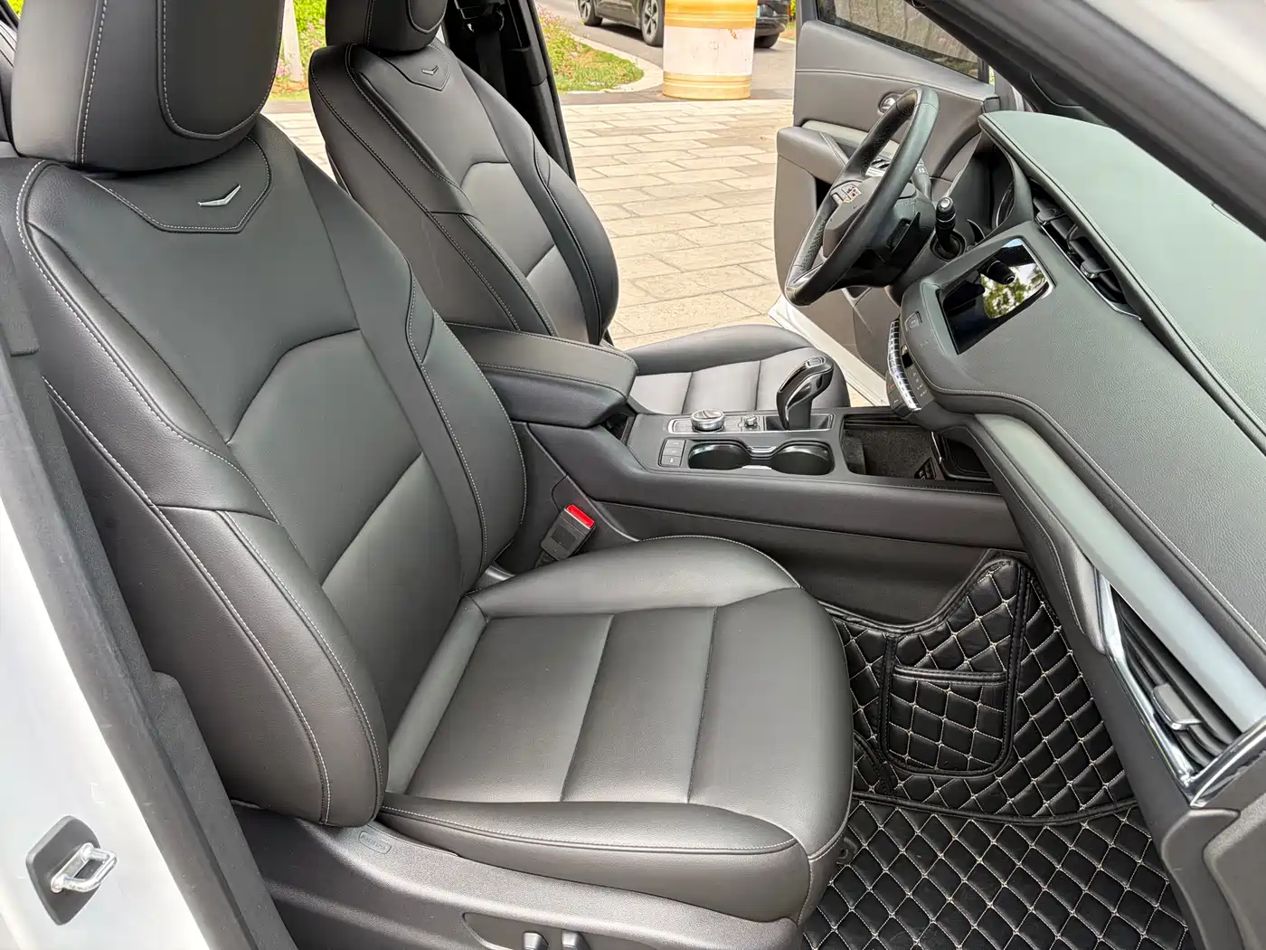 Cadillac XT4 2018 28T FWD Leading Edition фото 15