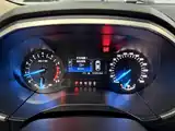 Фото 10 - Ford Edge