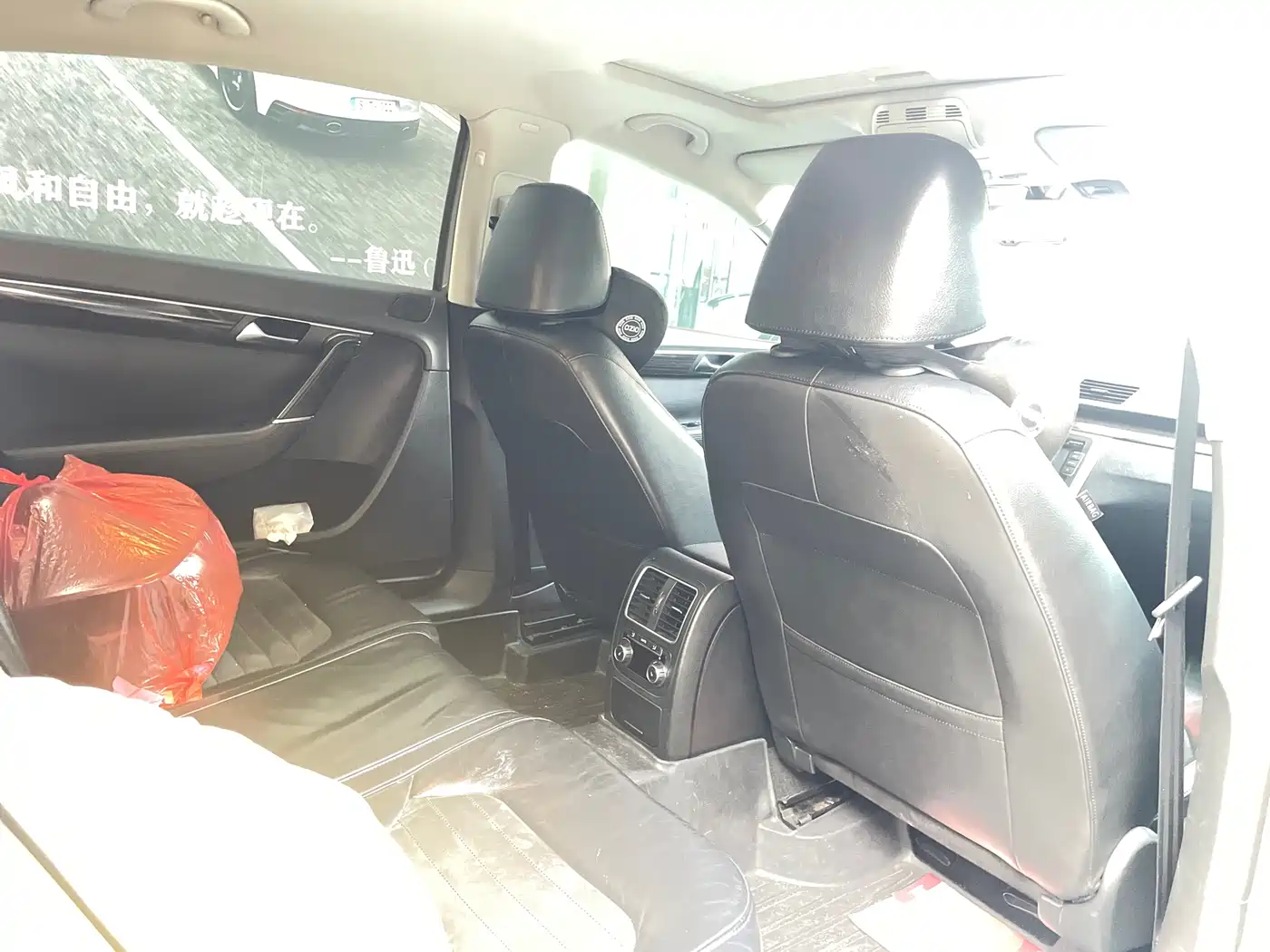 Volkswagen Magotan 2012 Facelift 1.8TSI Luxury фото 8