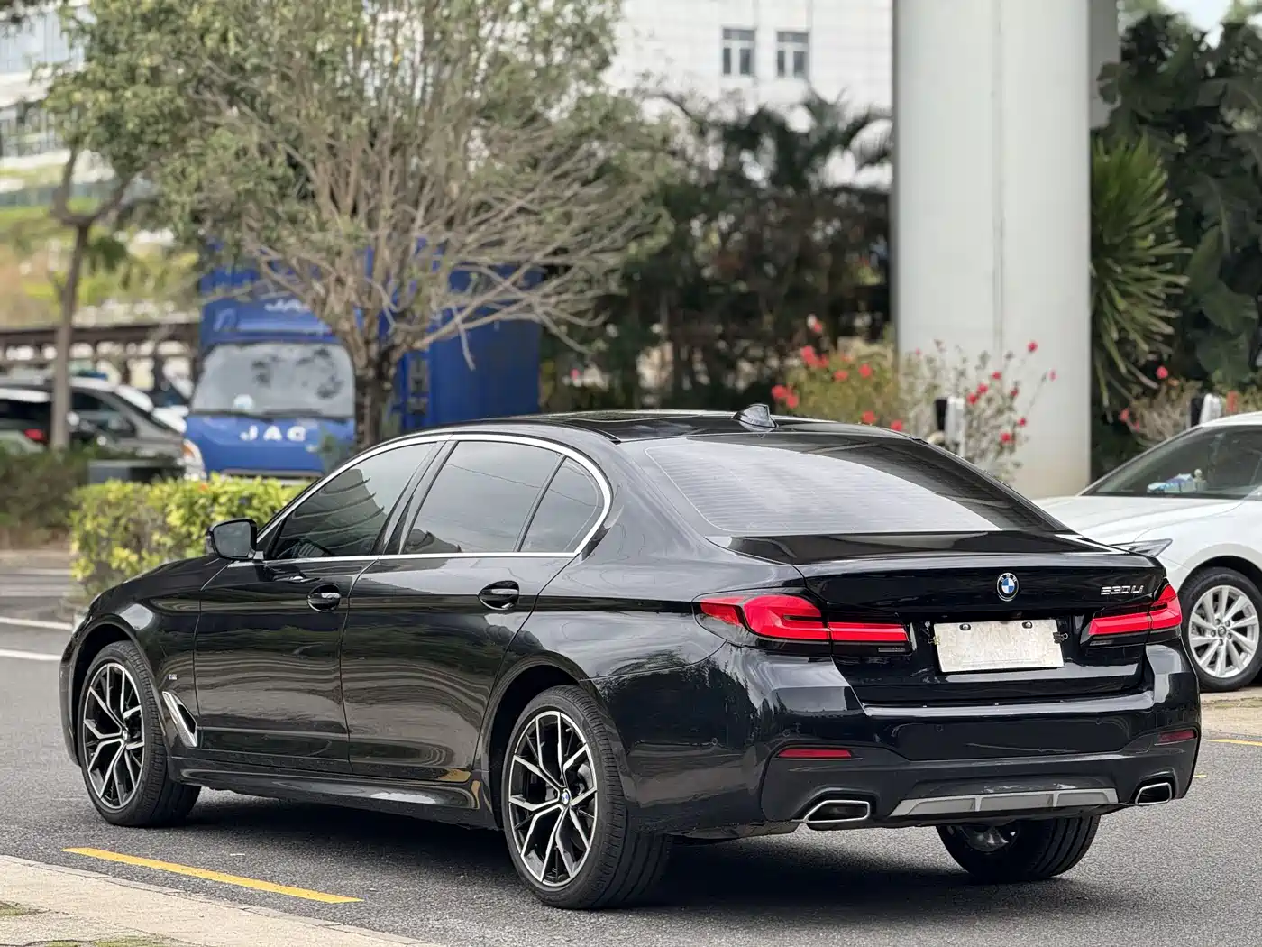 BMW 5 Series 2023 Facelift 530Li Premium M Sport Package фото 5