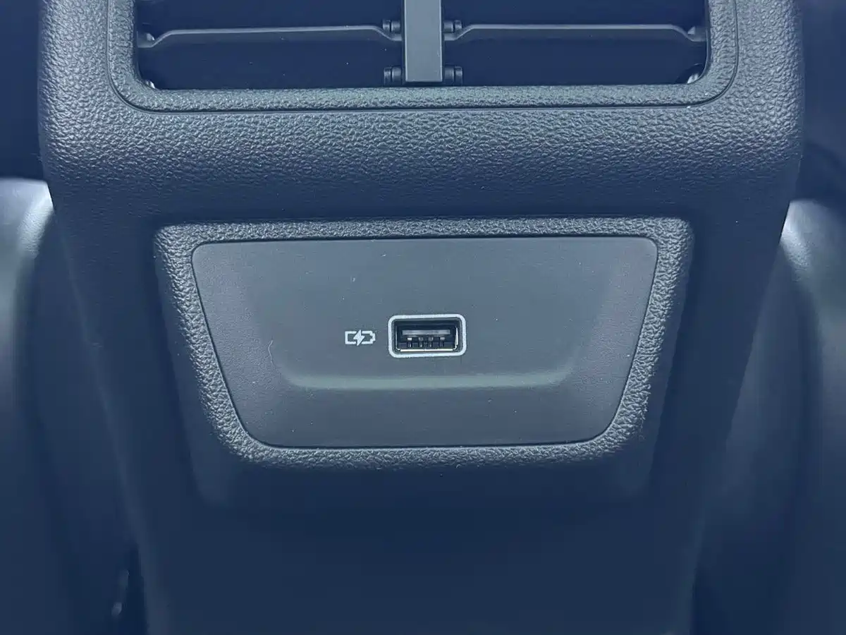 Фото 13 - Jetta VS7