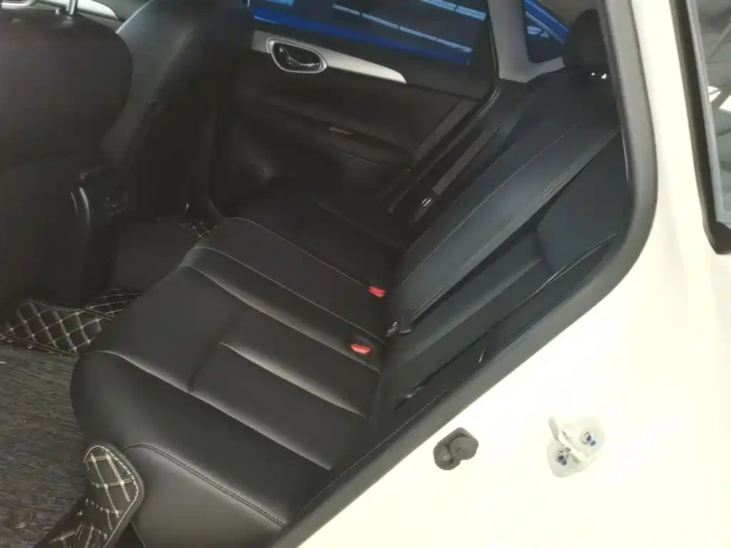 Nissan SYLPHY, миниатюра 13