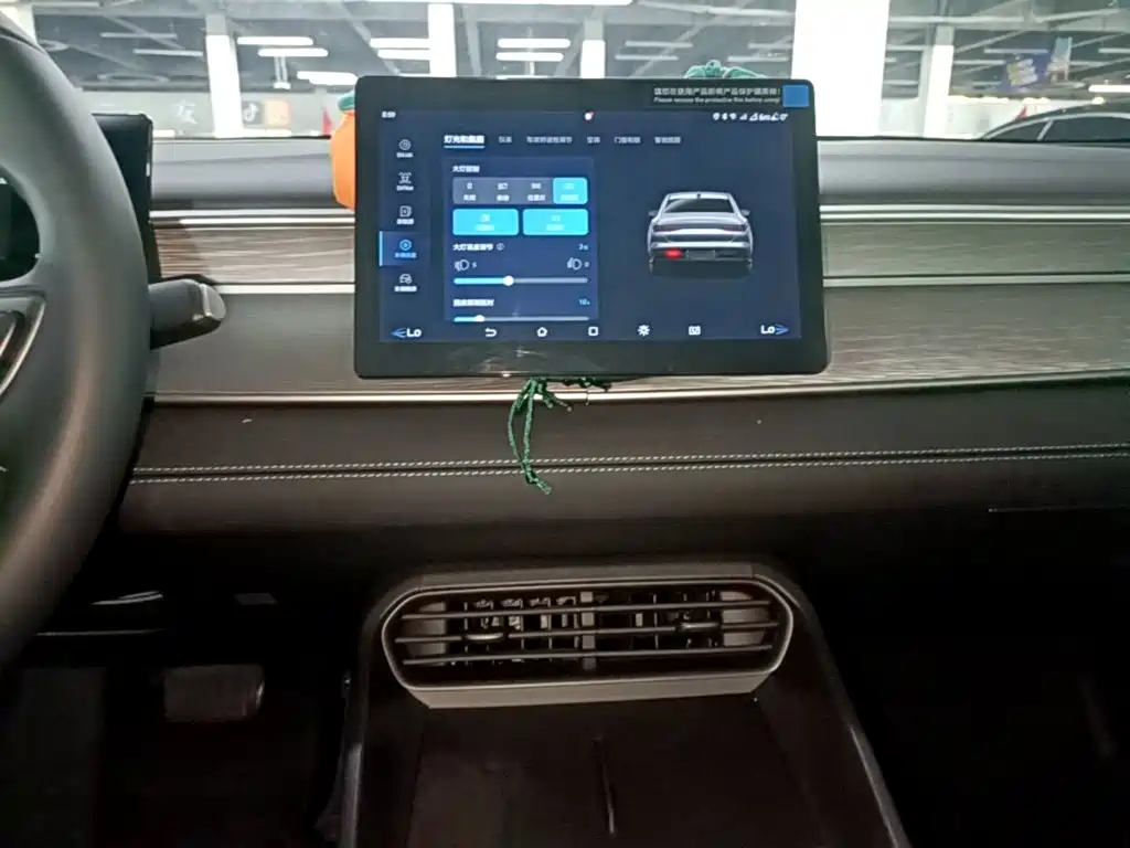 BYD Hai Bao 05 DM-i 2026 2026 DM-i 128KM Luxury