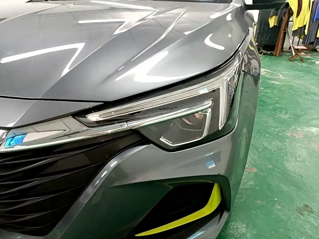 Roewe i6 MAX 2022 2020 Model 300TGI Automatic Cool & Smart Edition