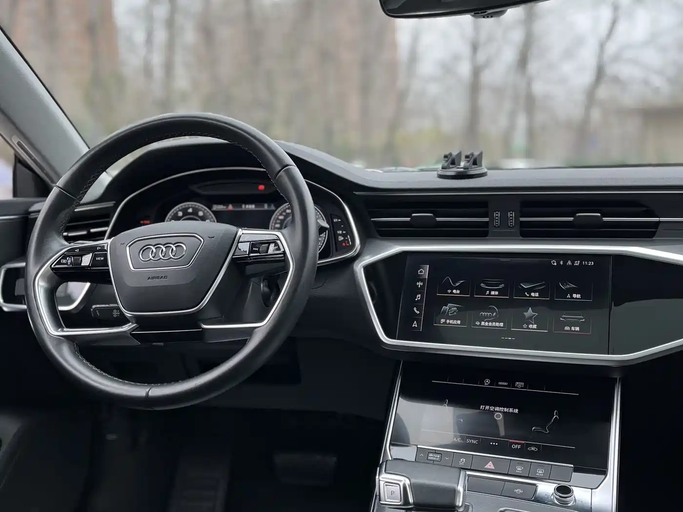 Audi A7L 2024 45TFSI S-line Dream Edition Crystal Package фото 15