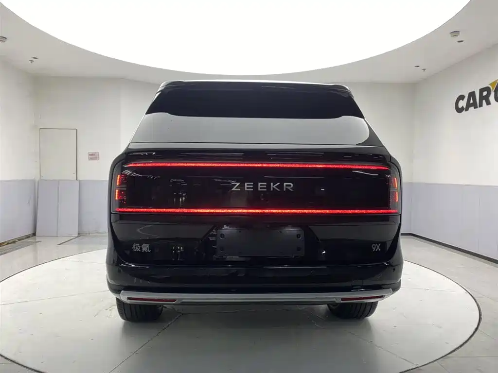 ZEEKR 9X 2026 2025 Model Standard