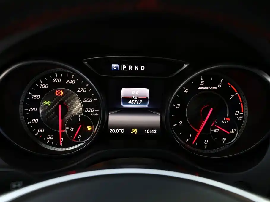 Mercedes-Benz GLA AMG 2017 Facelift AMG GLA 45 4MATIC фото 13