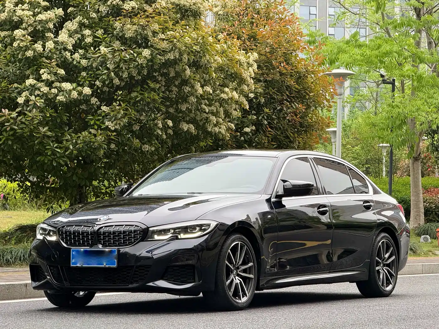 BMW 3 Series 2021 325Li M Sport Package