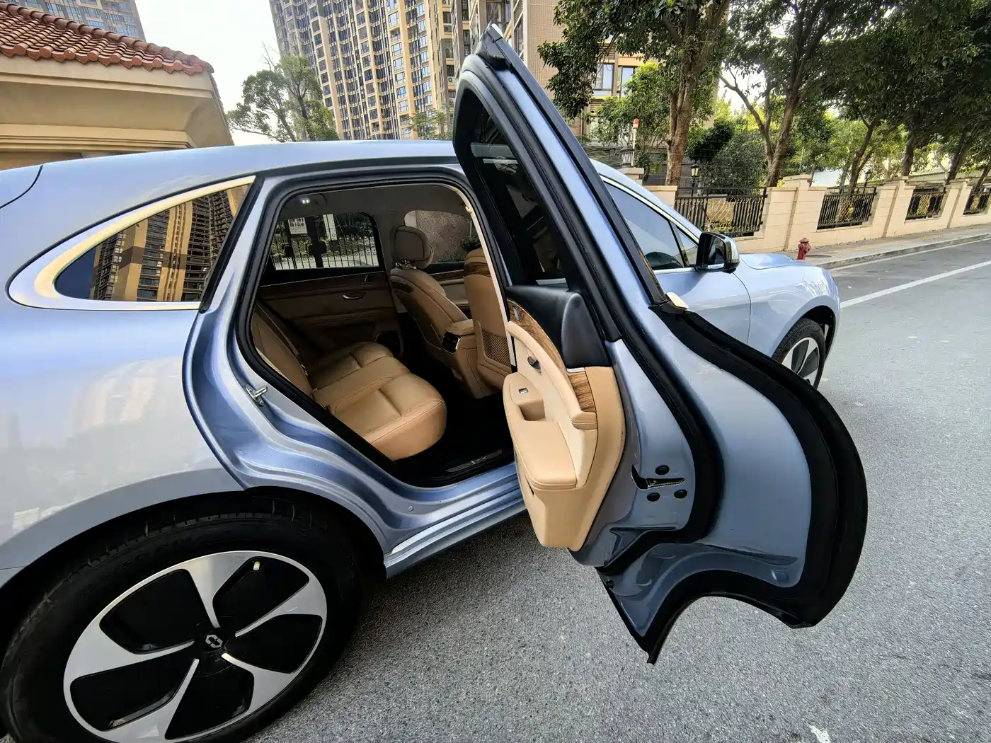 AITO Wenjie AITO M5 2023 Pure Electric RWD Standard Edition фото 7