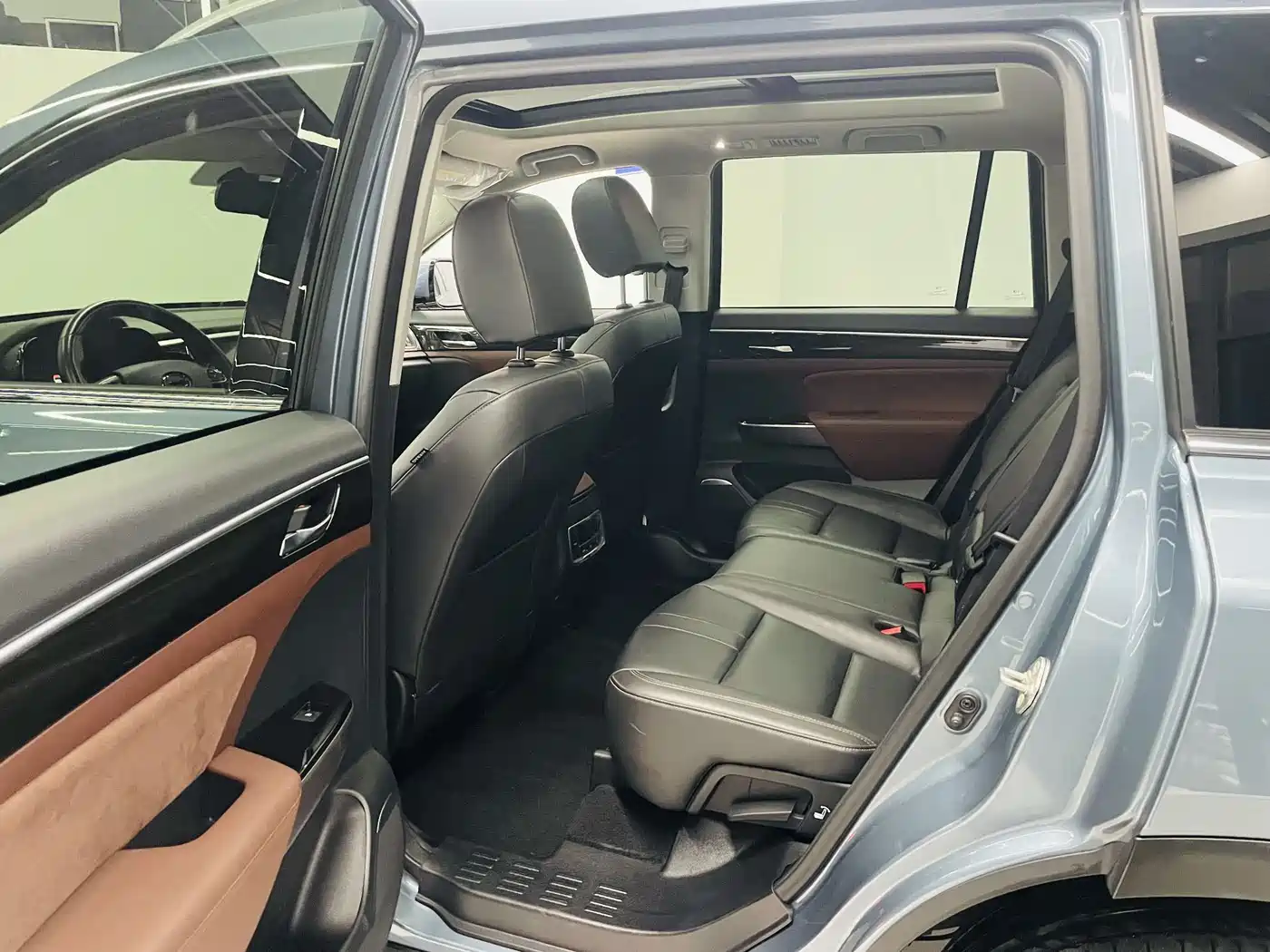 GAC Trumpchi Trumpchi GS8 2019 390T 2WD Luxury Smart Connect Edition (7-seater) фото 8