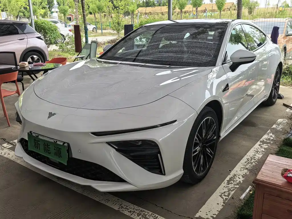 Nezha Auto Nezha S 2023 2023 Pure Electric 520km RWD Lite Edition