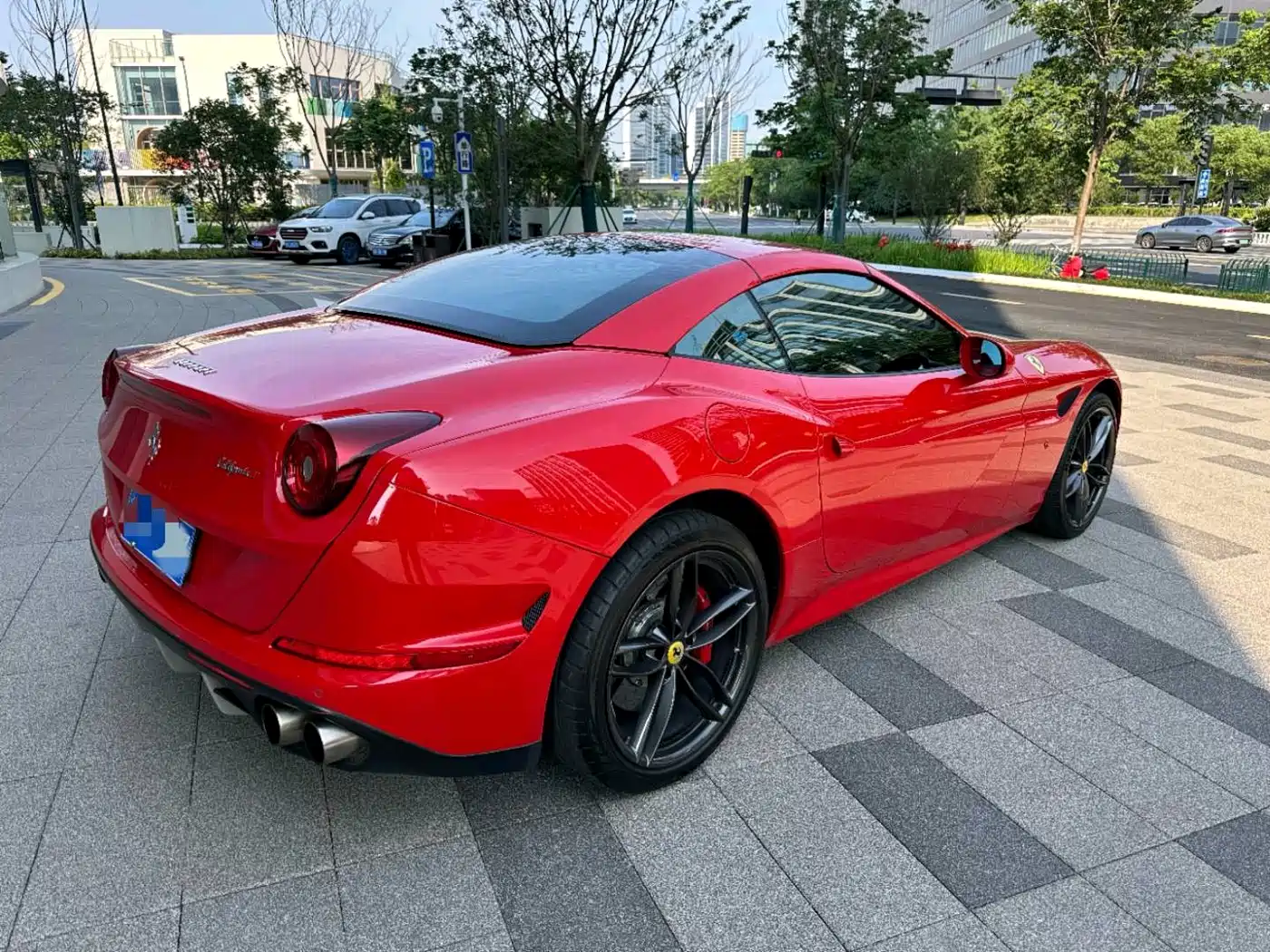 Ferrari California T 2016 2015 3.9T Standard