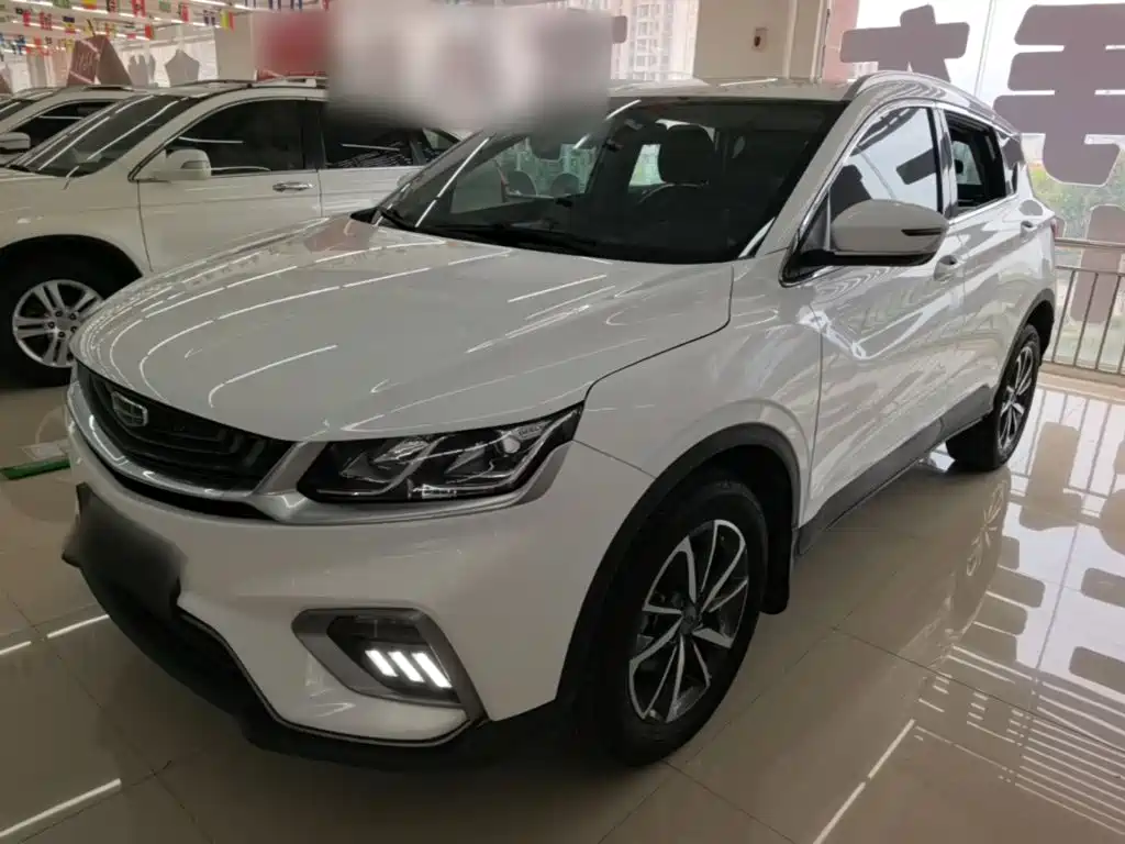 Фото 1 - Geely Binyue
