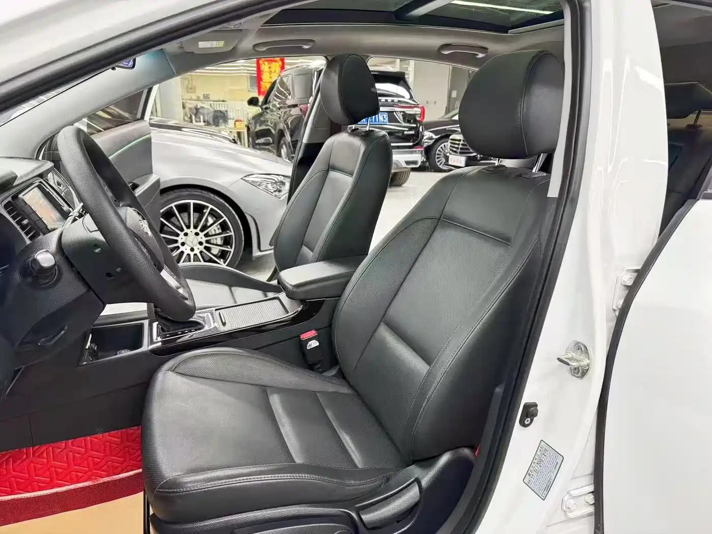 HYUNDAI NAME PICTURE