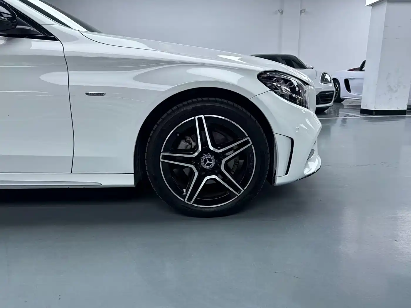 MERCEDES-BENZ C CLASS