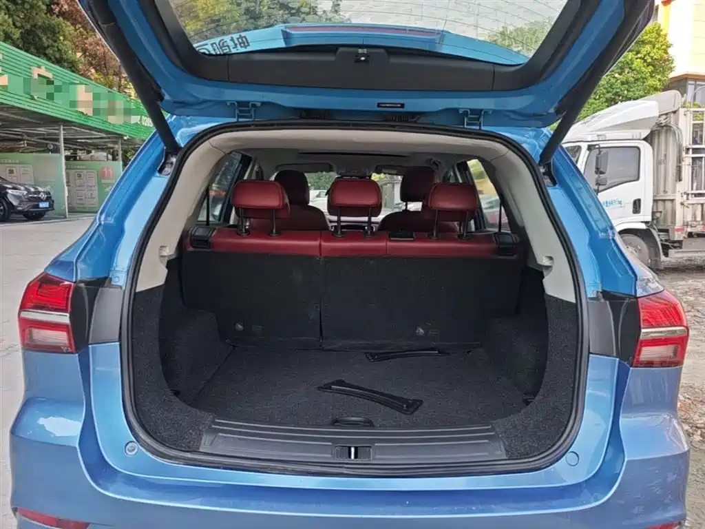 Roewe RX5 2016 2016 30T 4WD Automatic Internet Premium Edition