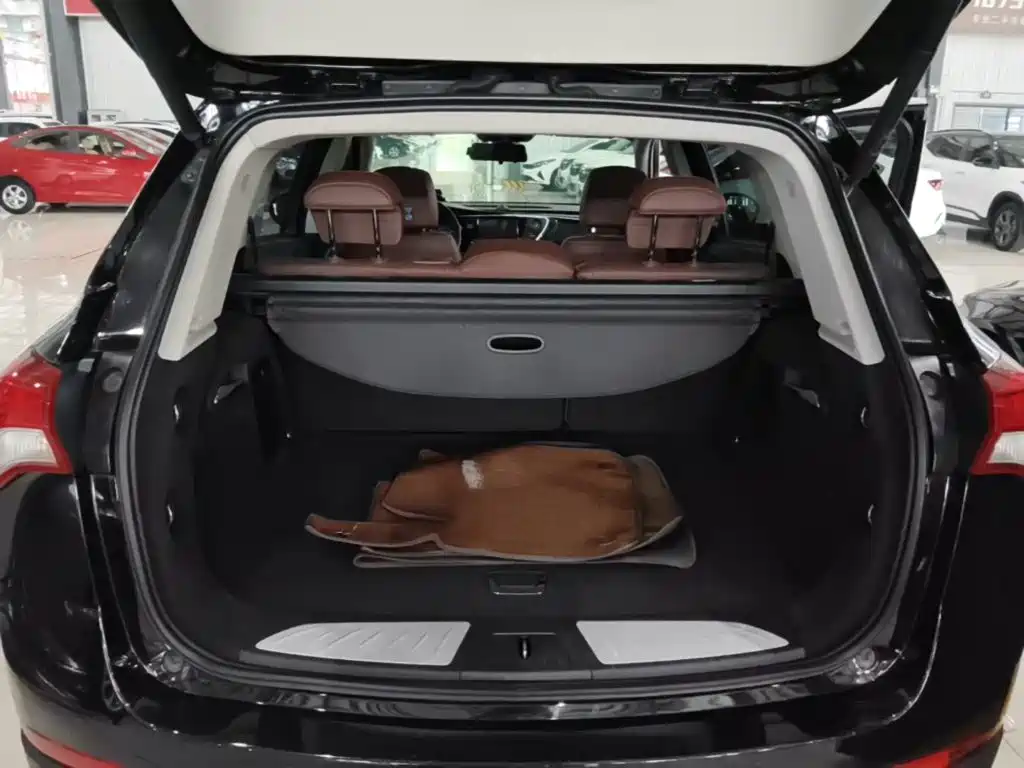 Фото 19 - Buick Envision Plus