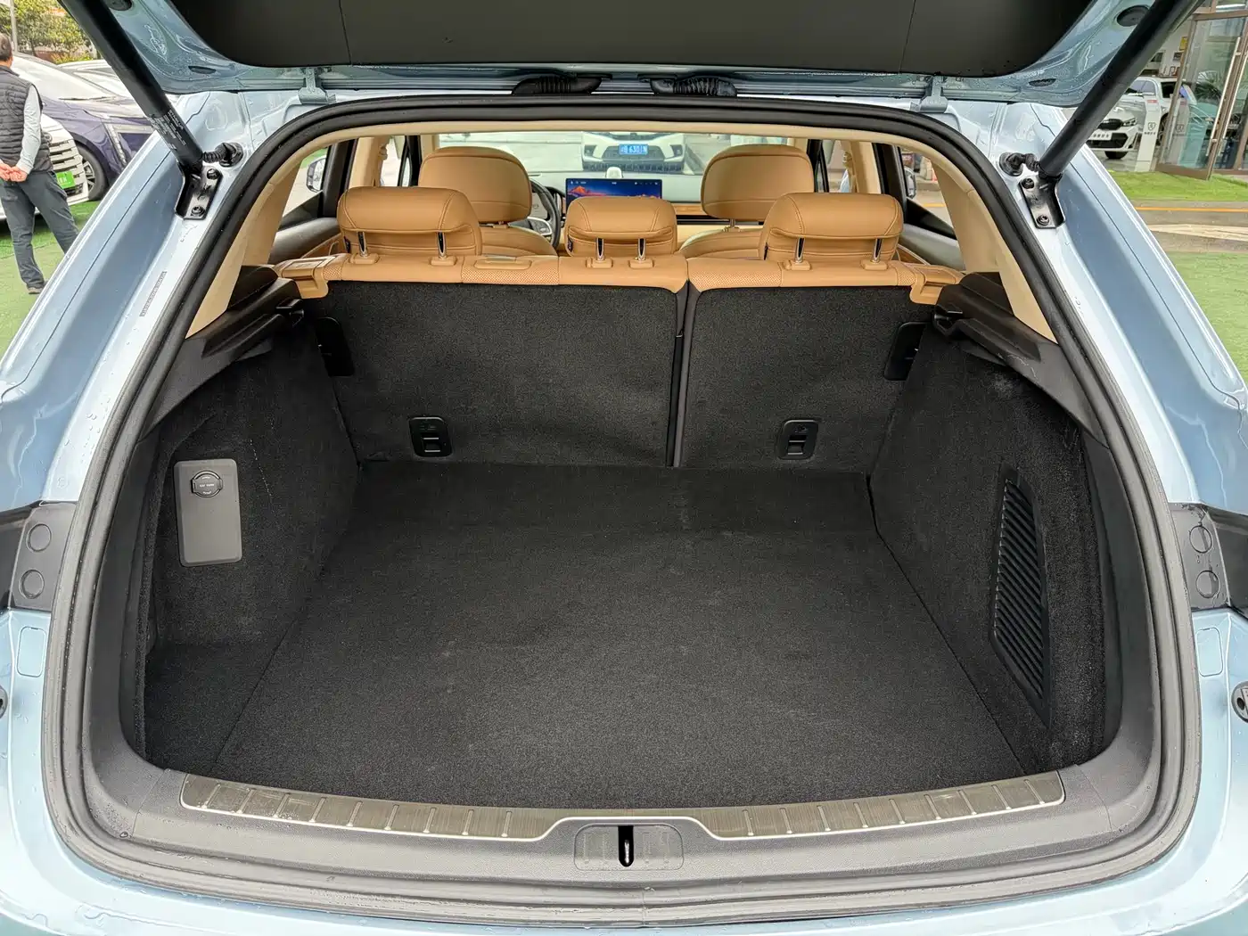 AITO Wenjie AITO M5 2022 Pure Electric RWD Standard Edition фото 17