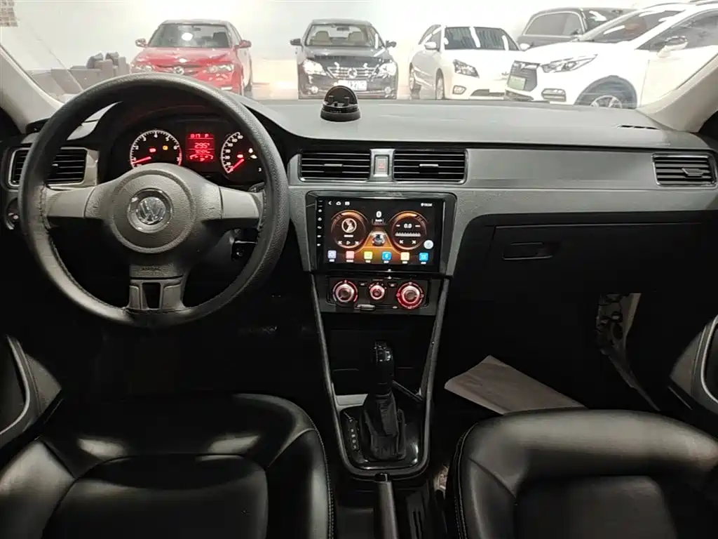 Volkswagen Santana 2015 1.6L Automatic Trend Edition фото 13