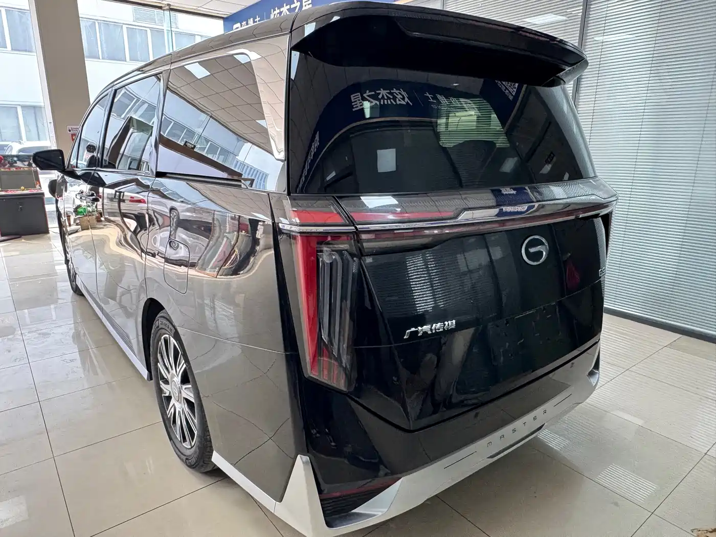 GAC Trumpchi Trumpchi E9 2024 E9 Master Edition фото 20