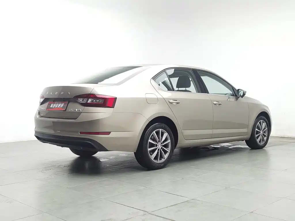 Skoda Octavia, миниатюра 2