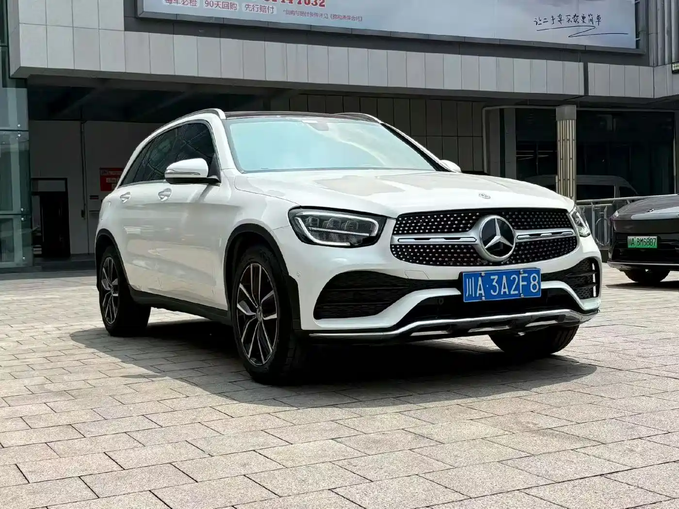 Mercedes-Benz GLC 2020 Facelift GLC 260 L 4MATIC Luxury фото 3
