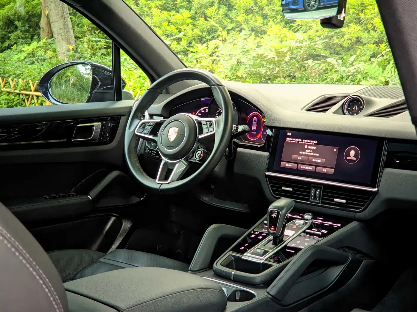 Porsche Cayenne New Energy 2023 2022 Cayenne E-Hybrid 2.0T Platinum Edition