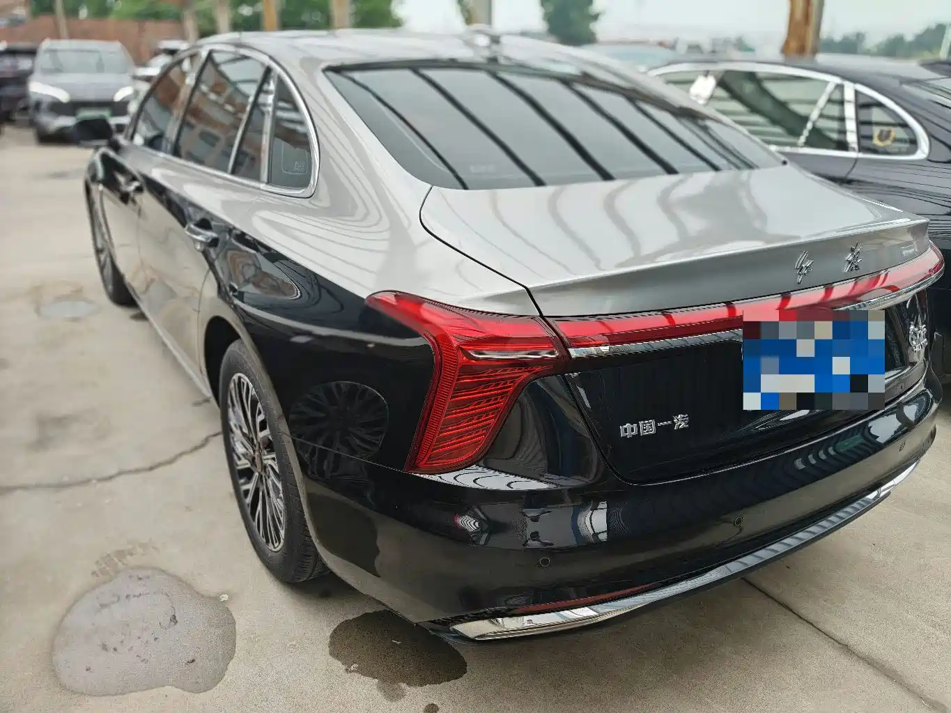 Hongqi H5 2023 1.5T DCT Smart Connect Joy Edition фото 9