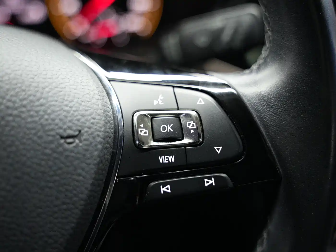 Volkswagen Tharu 2020 Model 280TSI 2WD Luxury Plus China VI фото 8