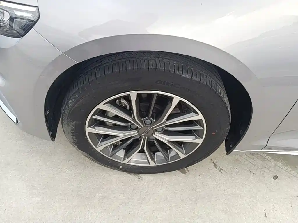 Фото 23 - Geely Preface