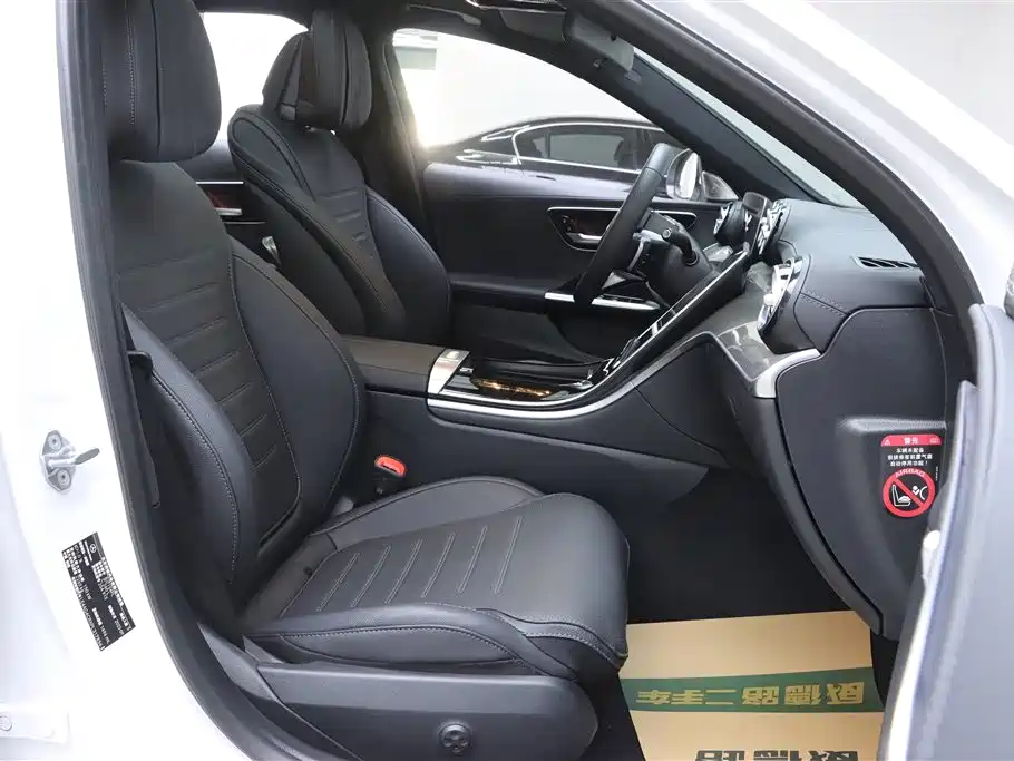 Mercedes-Benz C-Class 2023 Facelift C 260 L Sport Edition фото 19