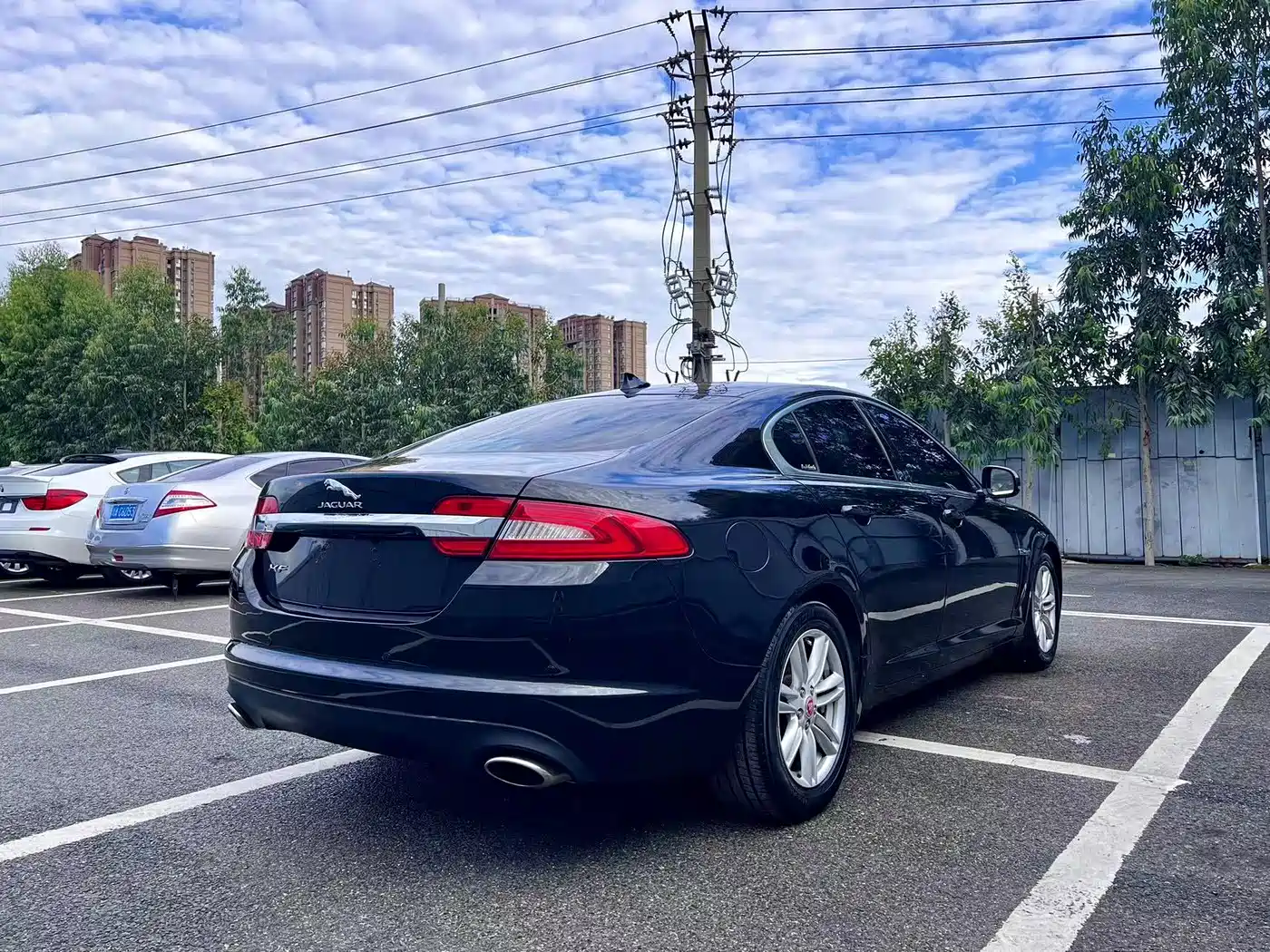 Фото 4 - Jaguar XF