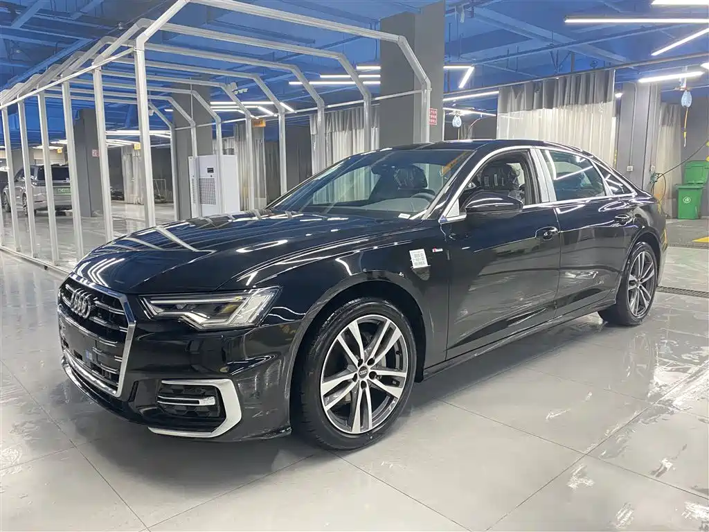 Audi A6L 2025 40 TFSI Luxury Sport
