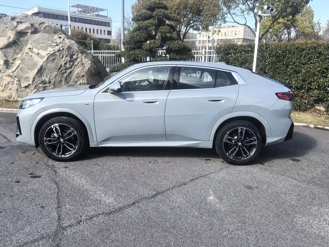 BMW X2 (Import) 2024 sDrive25i M Sport Package фото 3